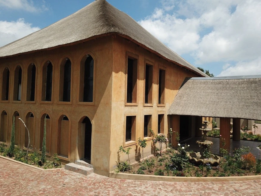 Colosseum venue at L'Arche De La Vie